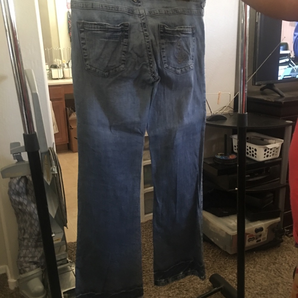 Jeans - Picture 2 of 2
